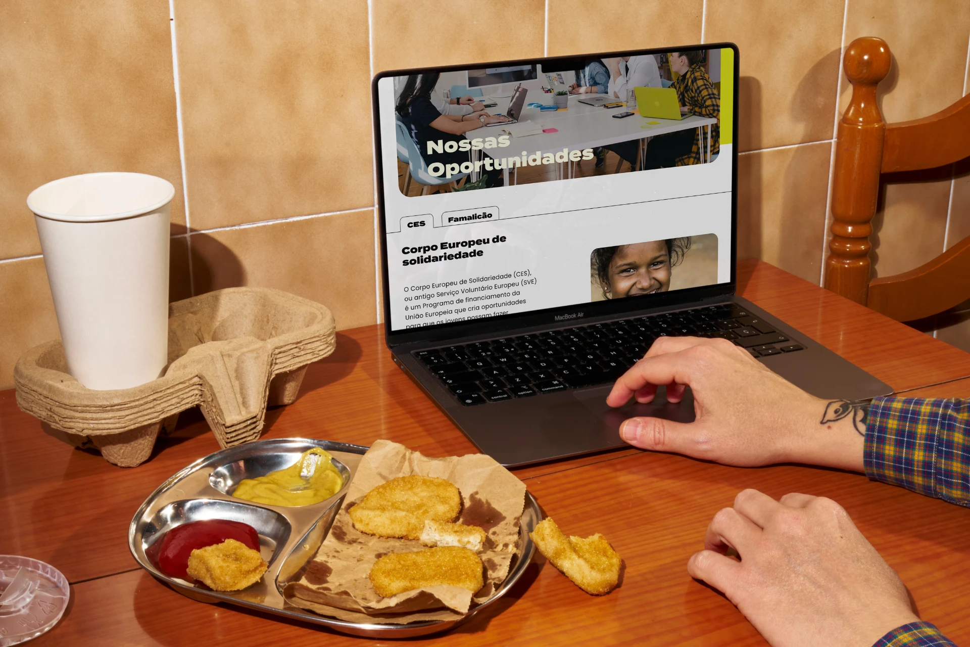 YUPI website homepage open on desktop.
